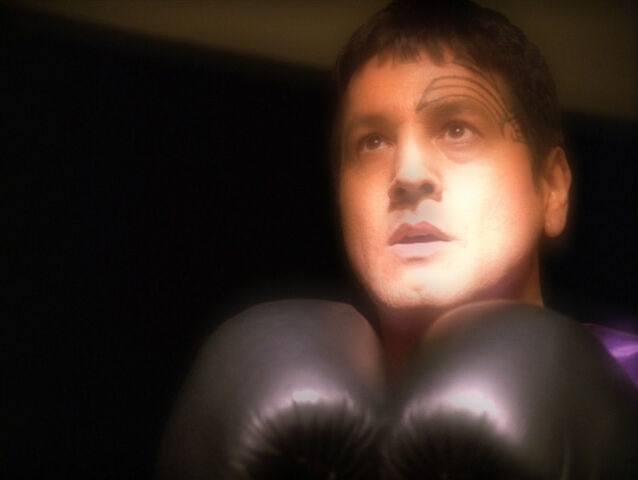 File:Chakotay, The Fight.jpg