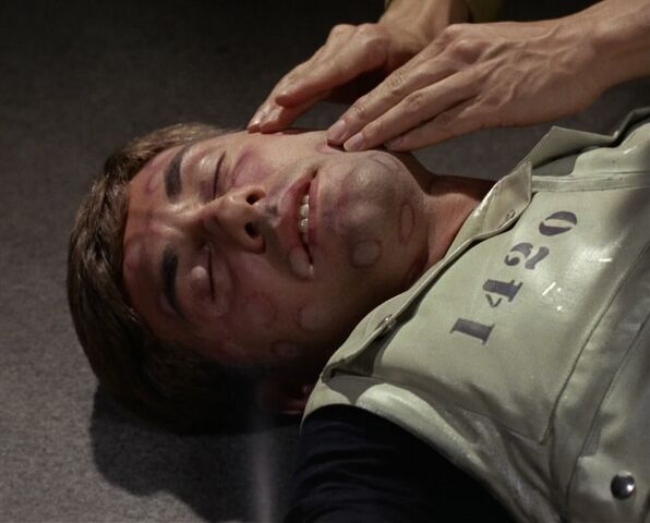 File:Crewman Barnhart.jpg