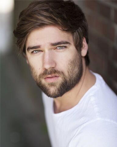 File:Jasper Skinner.jpg
