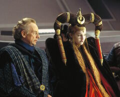 Palpatine-Amidala.jpg