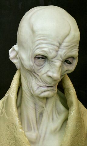 File:Supreme Leader Snoke Bust.jpg