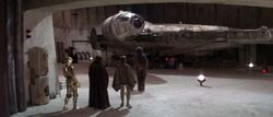 FalconOnTatooine-ANH.jpg