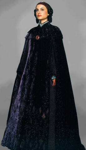 File:Padmefull3Burgundyfixed.jpg