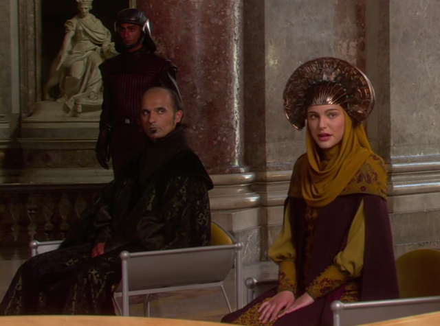 File:Zapalo looks suspicious.png