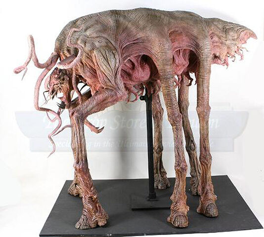 File:Figure Behemoth 01.jpg