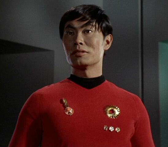 File:Hikaru Sulu (mirror).jpg