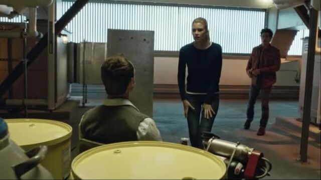 File:Stitchers1.01-00410.jpg