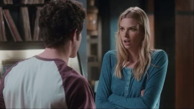 File:Stitchers1.01-00341.jpg