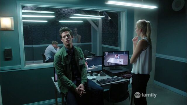 File:Stitchers1.03-151.jpg