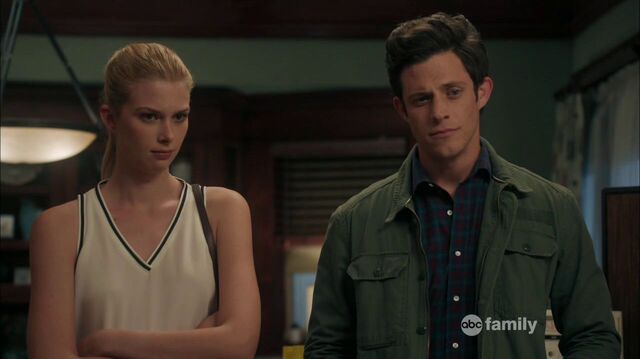 File:Stitchers1.03-461.jpg