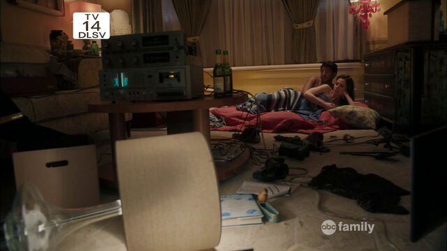 File:Stitchers1.03-401.jpg