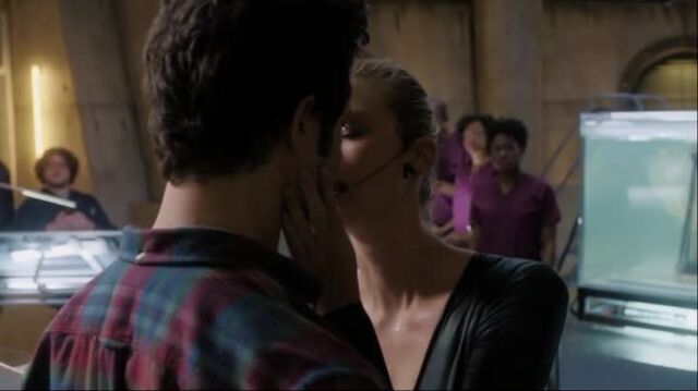 File:Stitchers1.01-00285.jpg