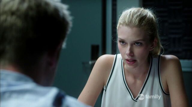 File:Stitchers1.03-174.jpg
