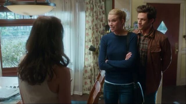 File:Stitchers1.01-00373.jpg