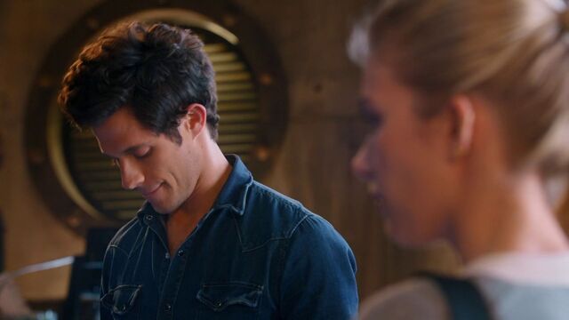 File:Stitchers1.04-337.jpg