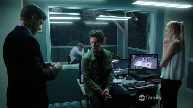 File:Stitchers1.03-149.jpg