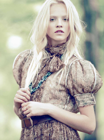 Plik:936full-ginta-lapina.jpg.png