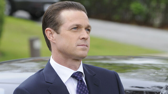 File:S02E04Promo06 - Tanner.jpg