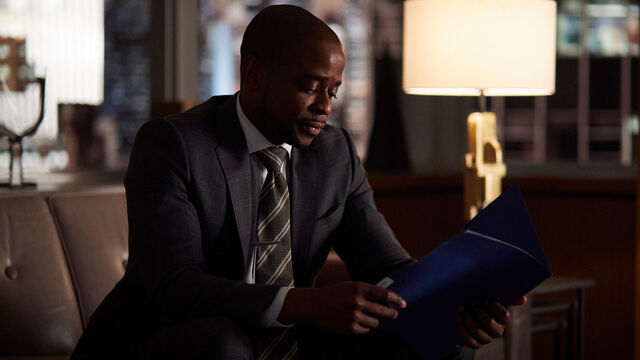 File:S07E06Promo08 - Alex.jpg