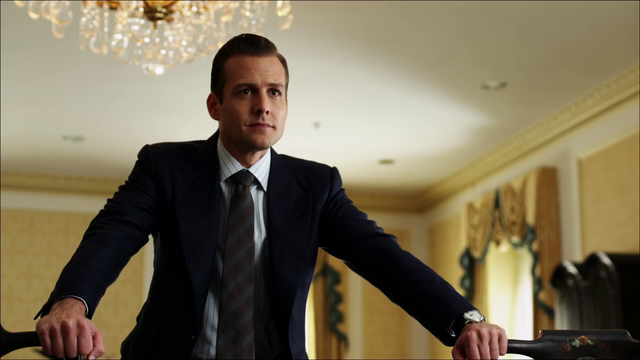 File:S01E01P30 Harvey.png