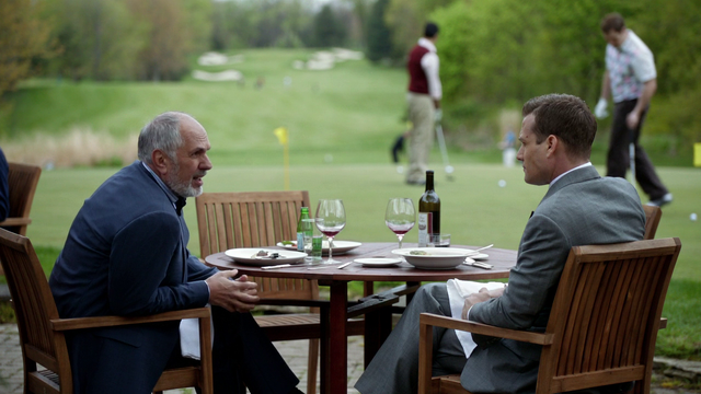 File:Paul Porter & Harvey Specter (2x02).png