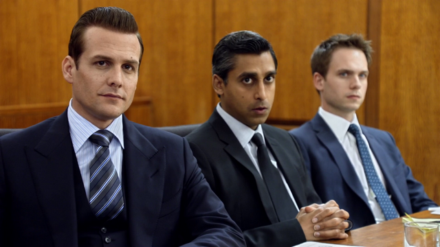 File:S01E05P101 Harvey Mike.png
