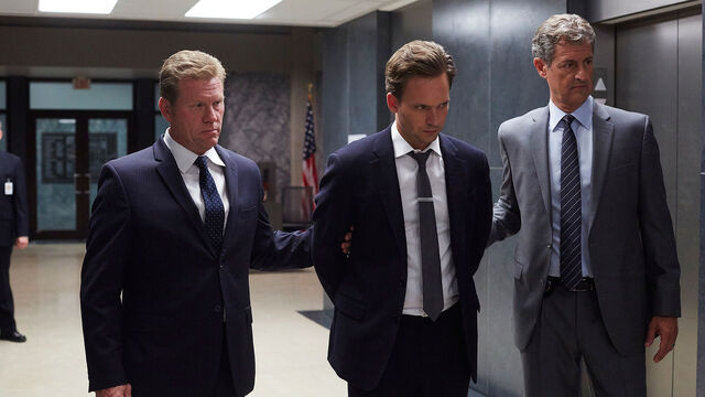 File:S05E11Promo08 - Mike.jpg