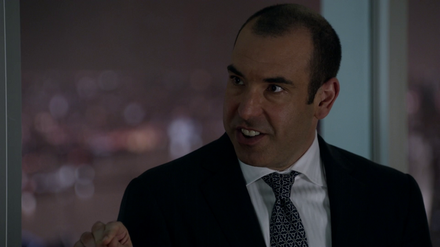 File:S01E04P03 Louis.png
