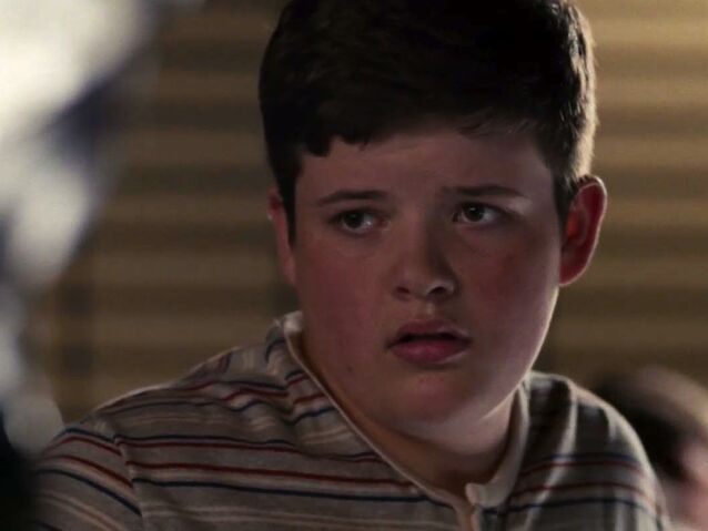 File:538110-riley griffiths.jpg
