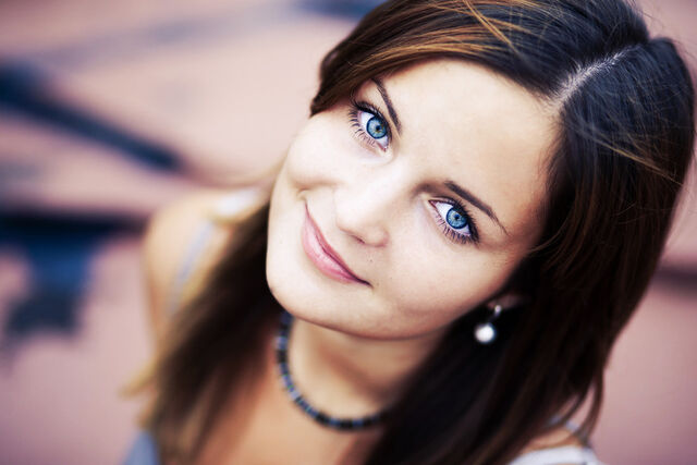 File:2 Hayley.jpg