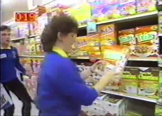 File:Pilot-1989-059.png