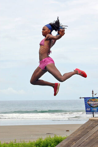 File:NaOnka-Mixon-jumpshot.jpg