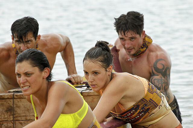 File:S32 press images ep1 0082.jpg