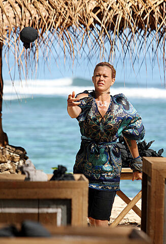 File:Christine On Redemption Island.jpg