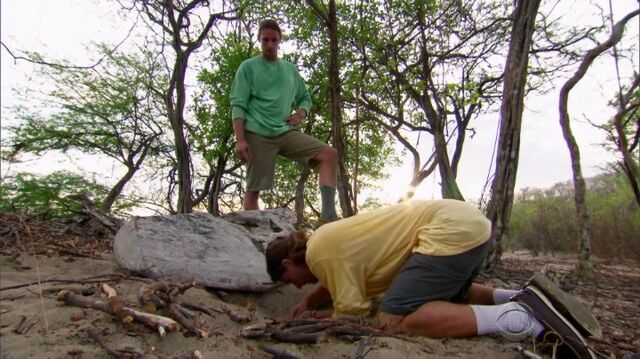 File:Survivor.s29e01.hdtv.x264-w4f 050.jpg