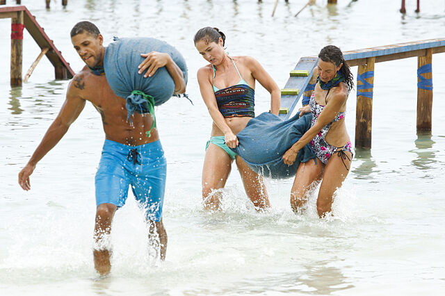 File:S32 press images ep3 0053.jpg