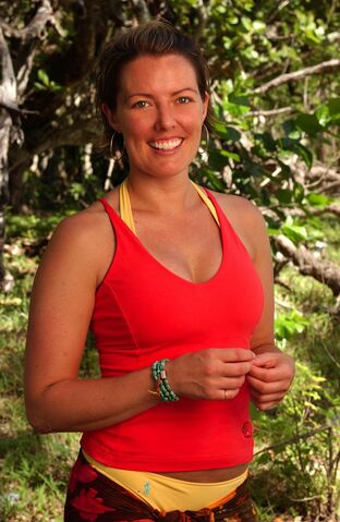 File:S9 Ami Cusack.jpg