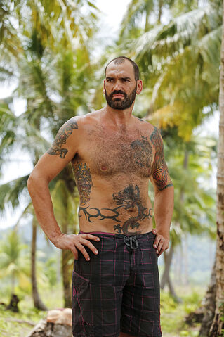 File:S32 press images ep6 106308 D18439b.jpg