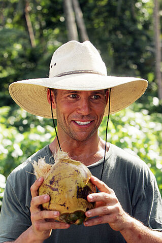 File:Colby-donaldson-survivor.jpg