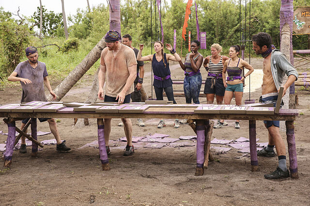 File:S33 press photos ep4 0060.jpg