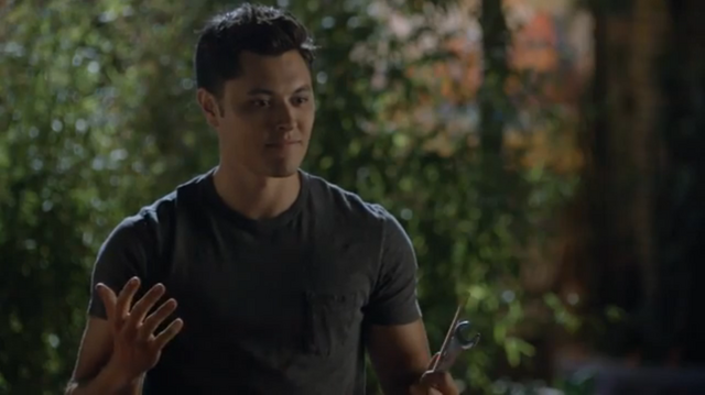 File:Switched-at-Birth-Season-2-Episode-18-Recap-As-The-Shadows-Deepen-Ty.png