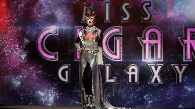 File:Adam S8 Ep9 Spotlight.jpg
