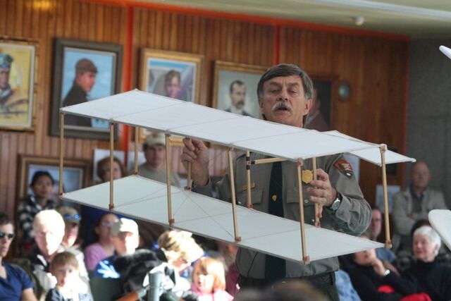 File:Write-kite.jpg