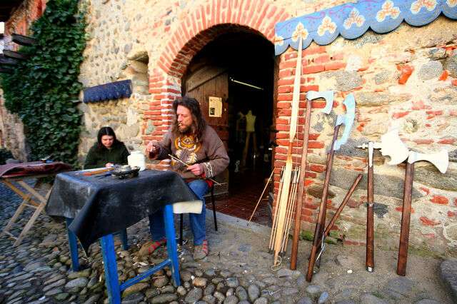 File:Artisan.jpg