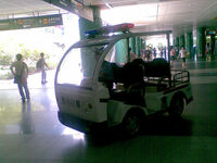800px-SZ LuoHuStation MetroPolice.jpg