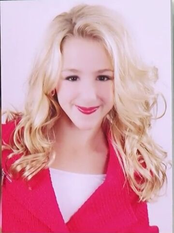 File:Chloedms3.jpeg
