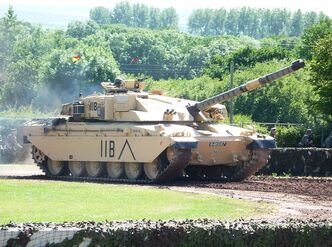 800px-Challenger 1 - Tankfest 2009.jpg