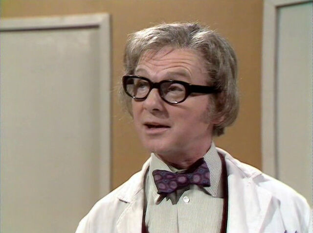 File:Professor-Rubeish.jpg