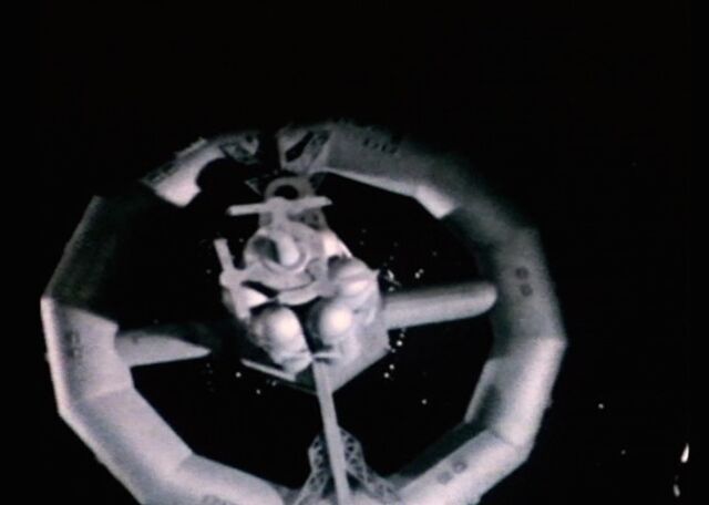 File:Nerva returns to orbit near Voga RotC.jpg