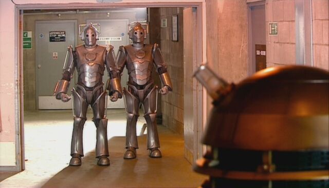 File:Cybermen and daleks meet.jpg